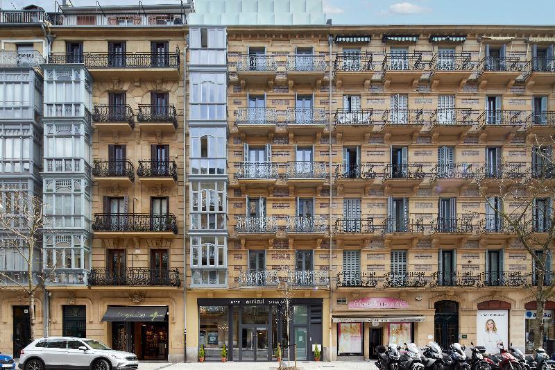 Hotel Arrizul Catedral San Sebastian Exterior photo